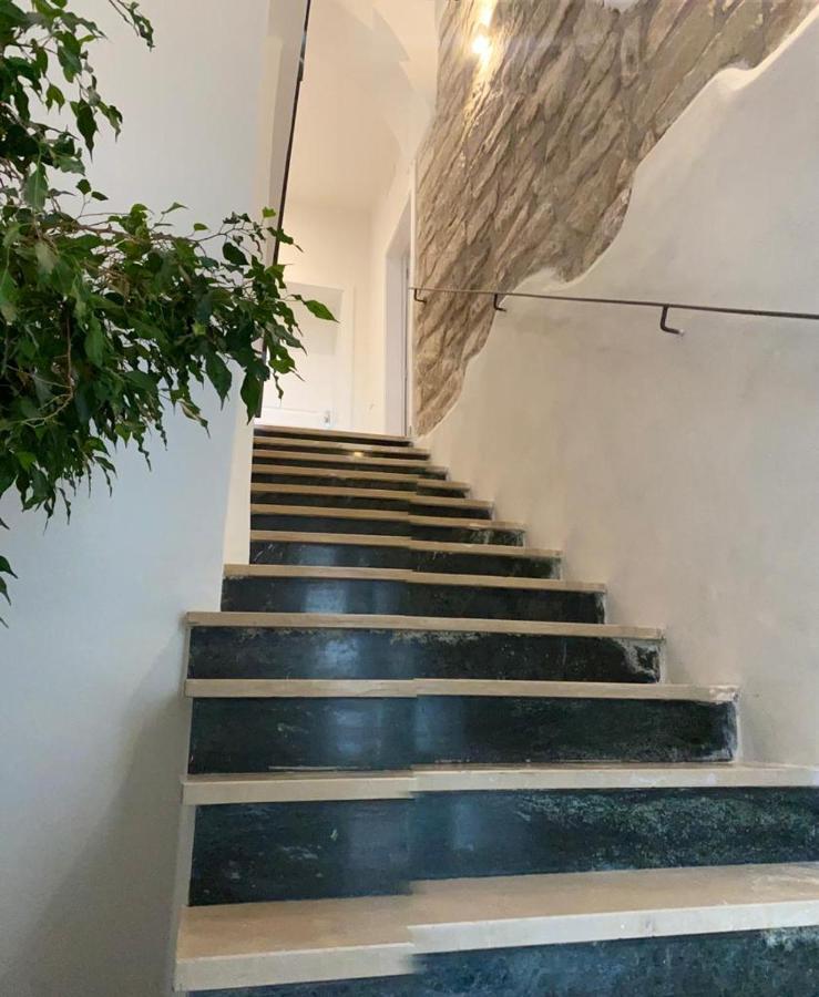 Castle Rhythm Inn آركو المظهر الخارجي الصورة